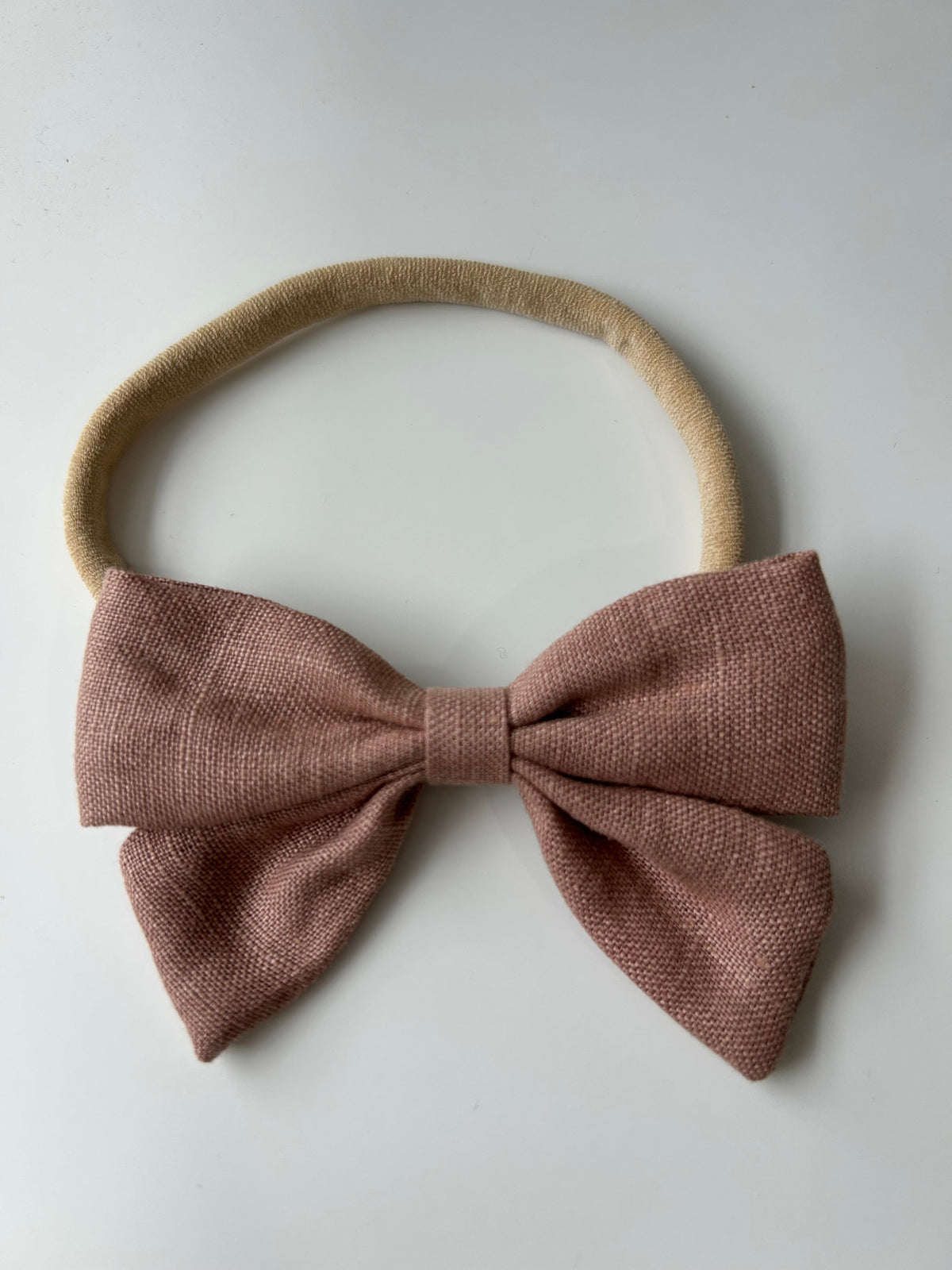 Essentīals Baby Linen Bow