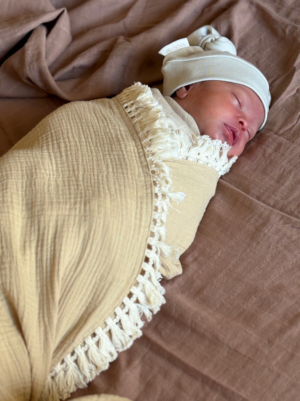 Essentīals Neutral Tuscan Tassel Blanket