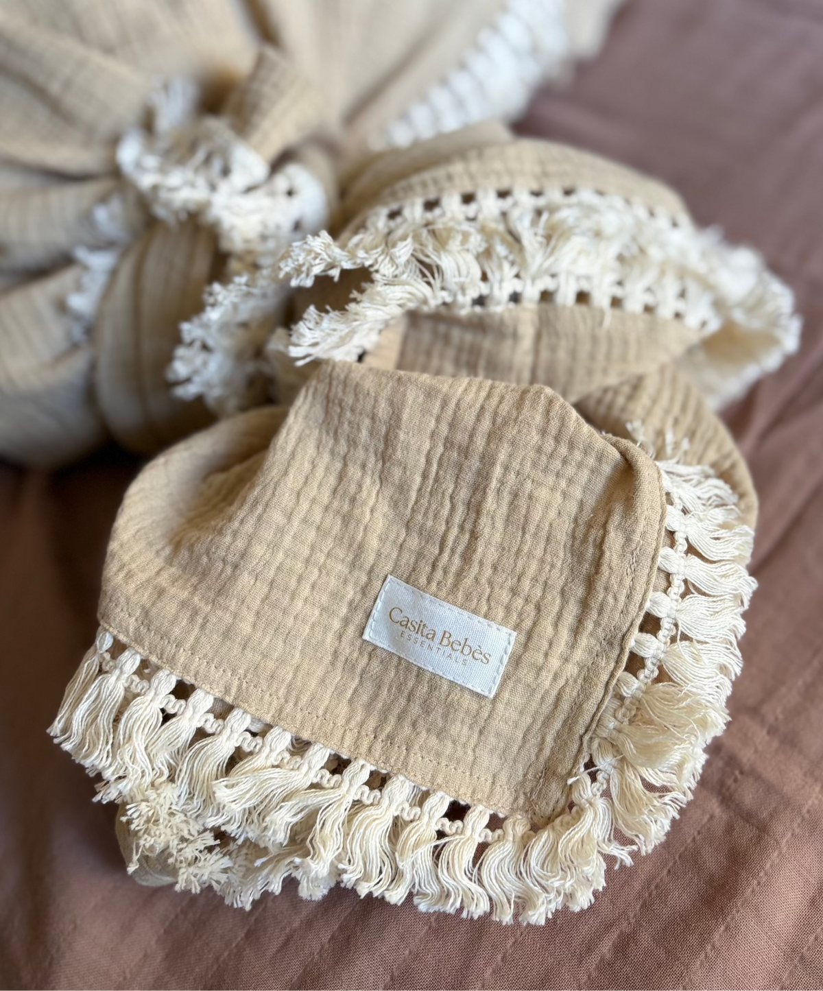 Essentīals Neutral Tuscan Tassel Blanket